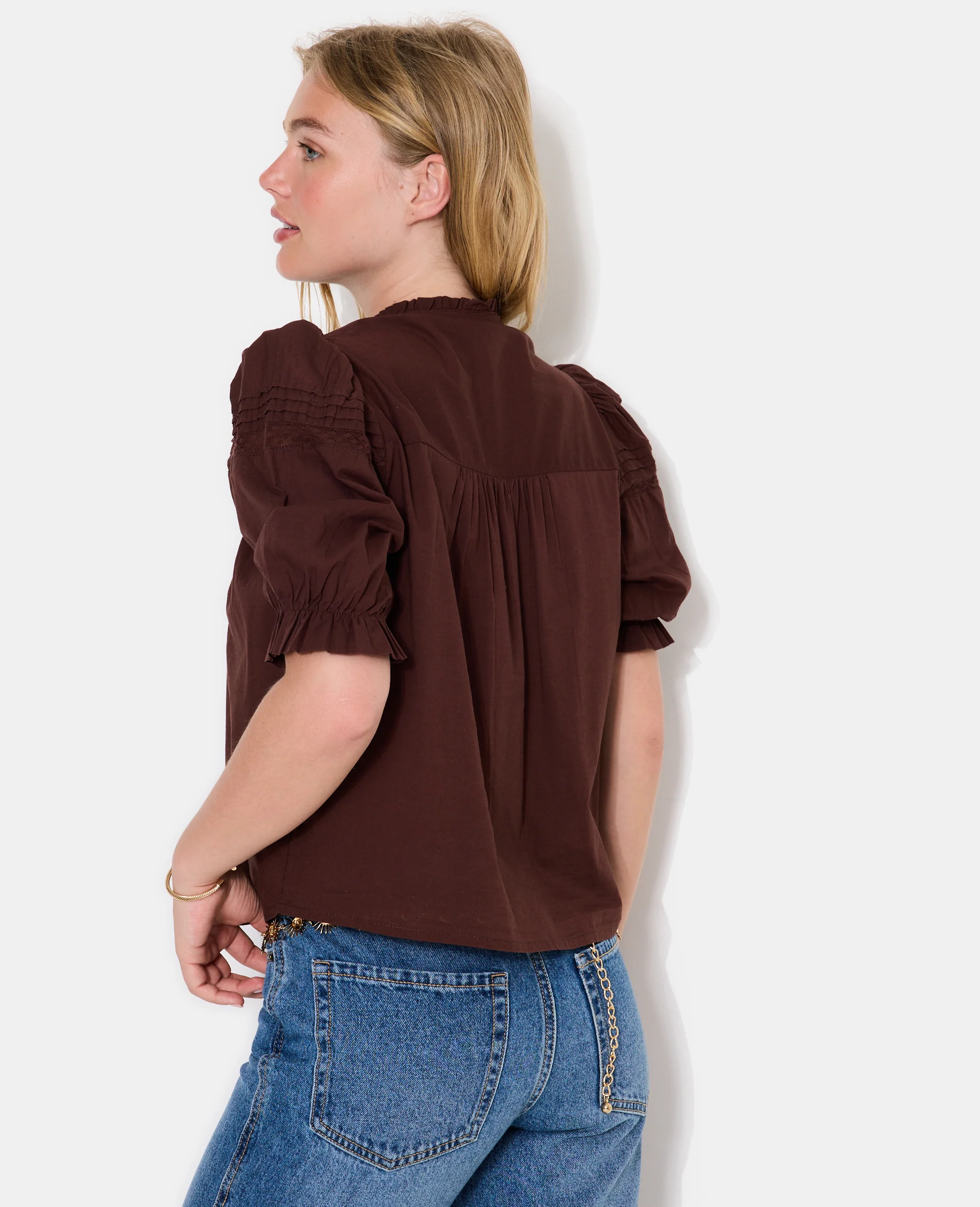 Blouse avec dentelle manches courtes ballons - Image 6