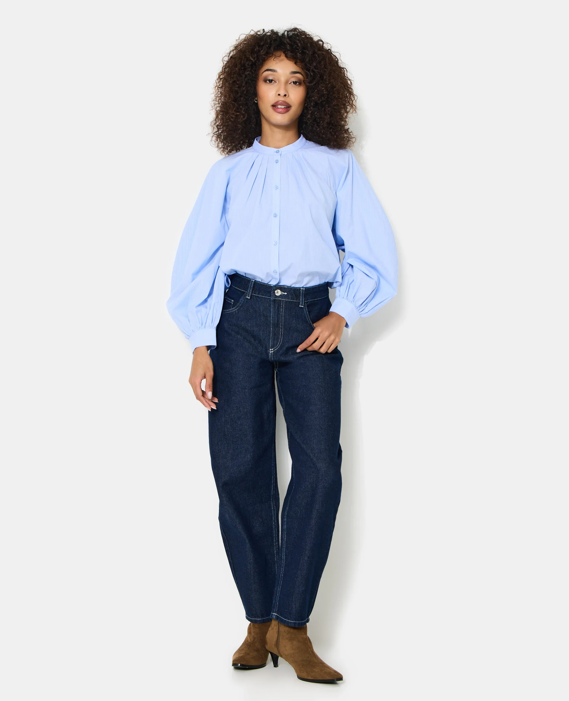 Blouse rayée avec pinces et manches ballons - Image 3