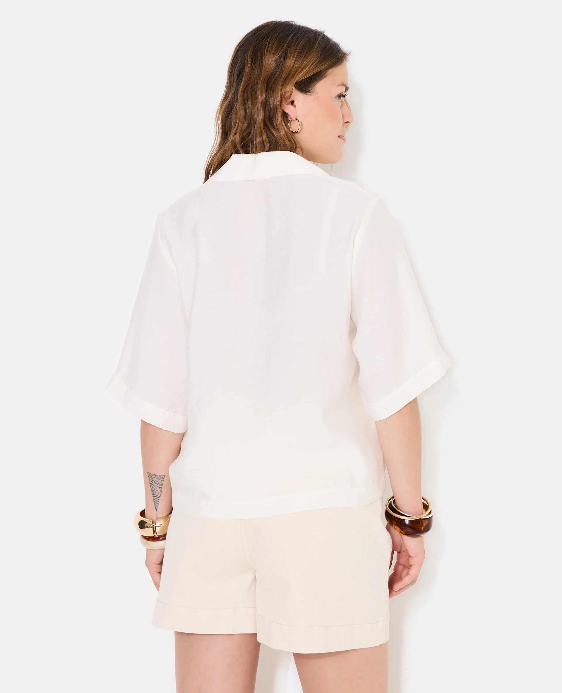 Chemise manches courtes col tailleur - Image 6