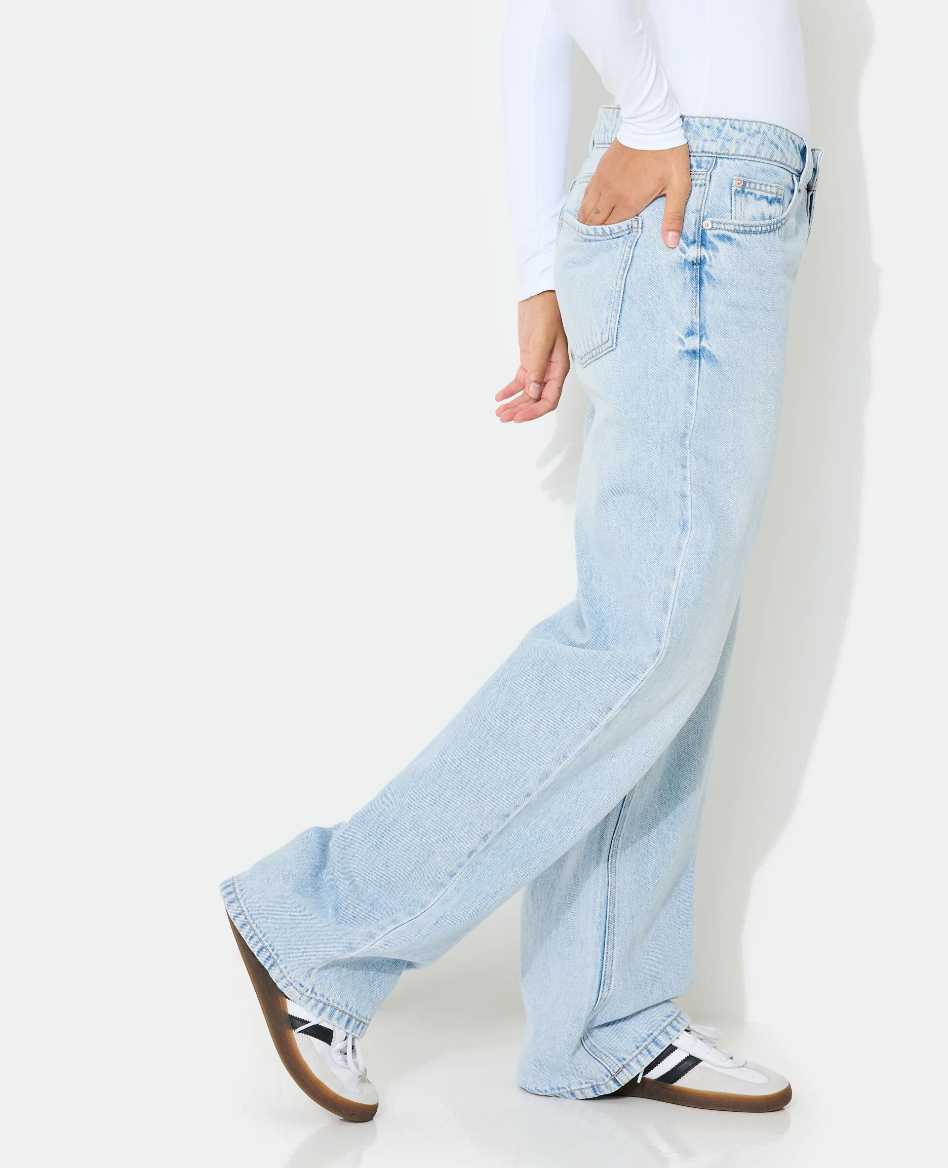 J71-3 / Jean wide taille basse - Image 2