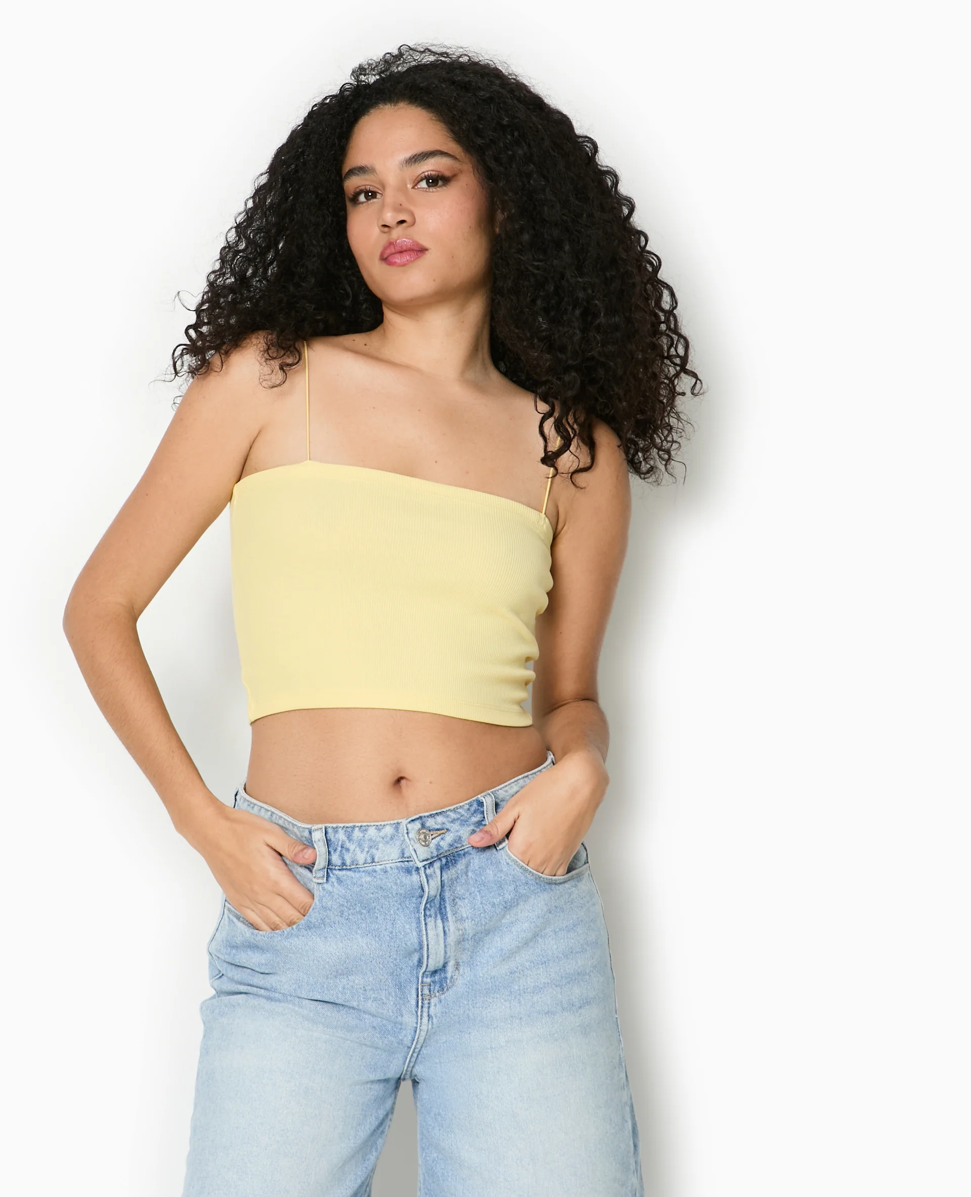 Top bandeau court avec bretelles fines - Image 5